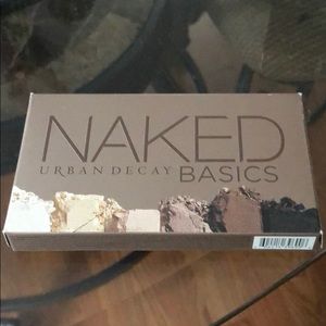 Urban decay naked basic mini palette